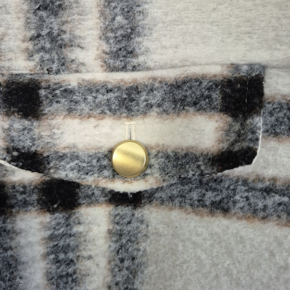 Joie So Soft Plaid Button Up Shacket Medium - Picture 10 of 11